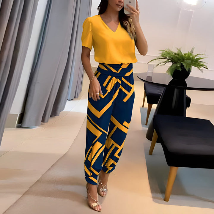 Heidi | Ensemble Deux Pièces avec Haut à Col en V &amp; Pantalon à Taille Large pour Femme