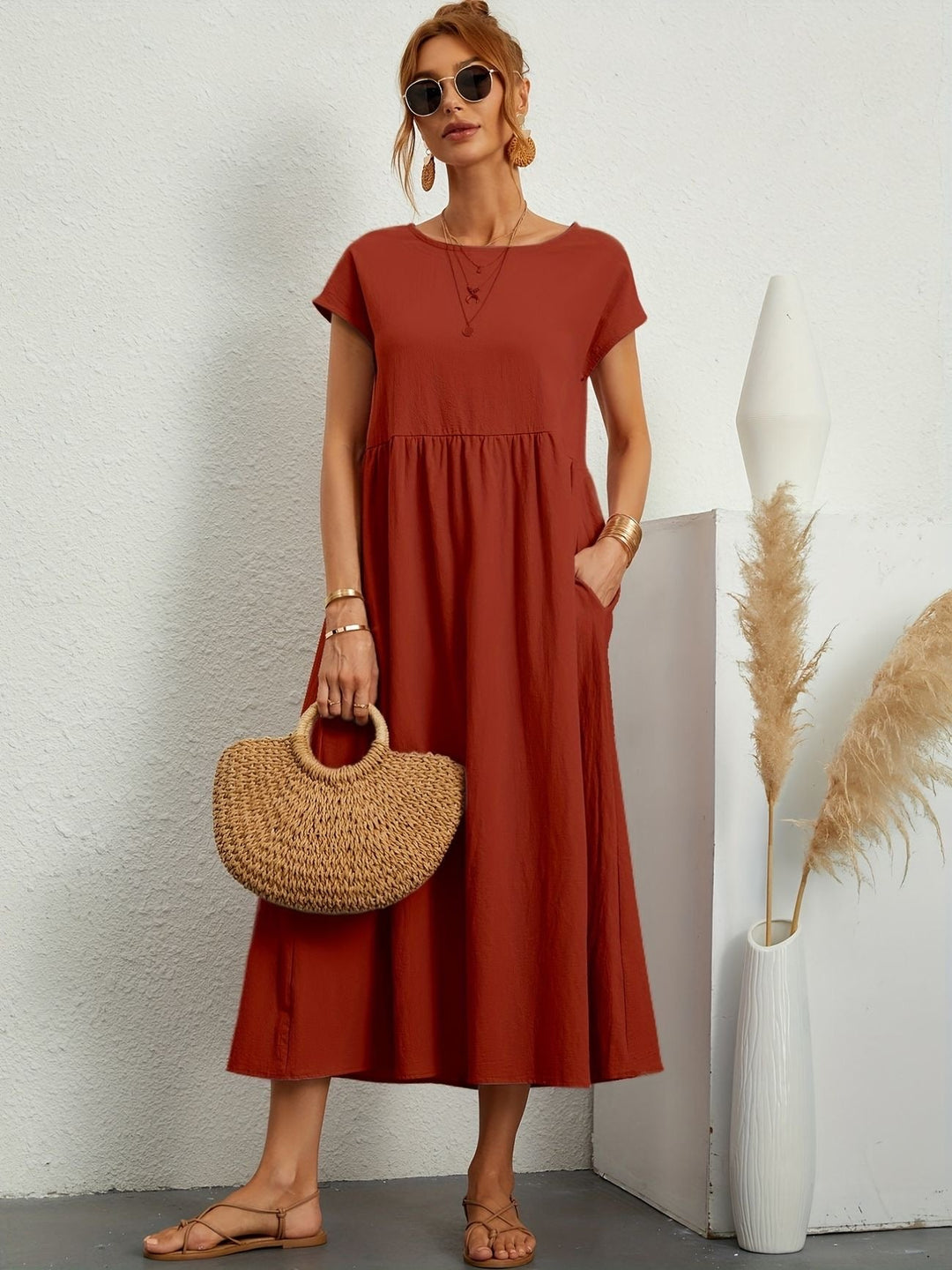 Mirabelle | Robe de loisirs décolletée