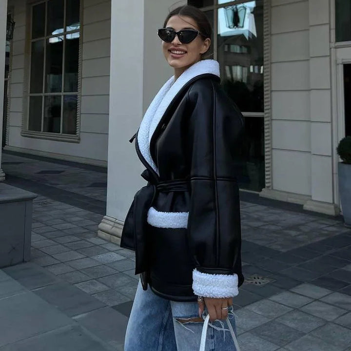 Isabeau | Veste tendance avec ceinture pour femme
