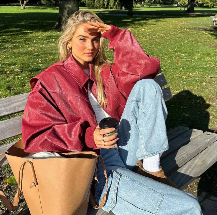 Selene | Veste rouge élégante pour femme